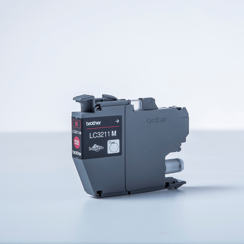 Brother LC3211M
